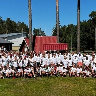 Eesti Suusaliidu noortelaagrist võttis osa ligi 130 last